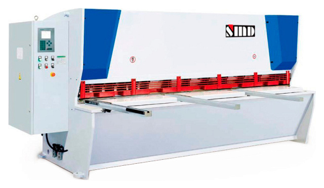 Гидравлические гильотинные ножницы с ЧПУ SMD LGSK 13x3050, рис.1