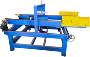EcoWood Pallet Line 1000  Роторный станок (для поворота поддонов на 90°)  Обрабатываемый размер: 800 - 1300 ммДавление воздуха: 0,8 МПаМощность двигателя: 1,5 кВтРежим проводки: 220 ВРежим производства: автоматическое вращениеРазмер: 2800 x 1900 1...
